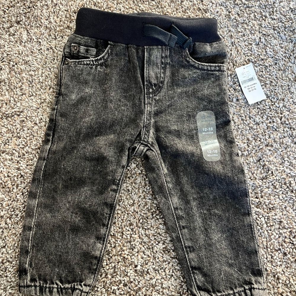 NWT, Gap Toddler Pull-On Slim Jeans, 12-18 months.